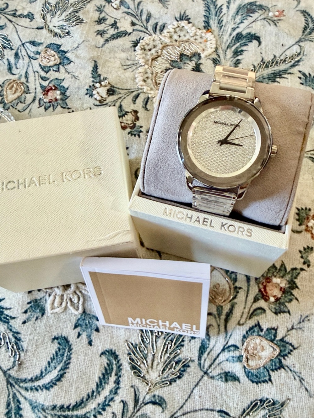❤️Michael Kors Silver Bling Watch NIB!